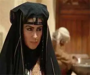 قصه پرواز غریبانه جاریه از آکسفورد تا خلوت خاک؛ قاب های ابدی یک خانواده هنری در یک سریال تاریخی