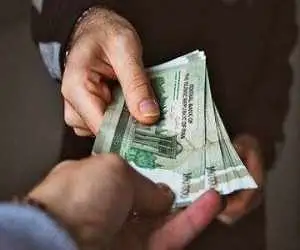 بخشنامه وزارت کار درمورد قواعد تعطیلی در ایام تدفین رهبر شهید -  نحوه پرداخت حقوق و اضافه کار در صورت فعالیت کارگران چگونه است؟