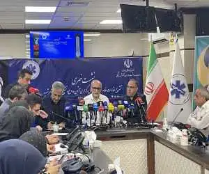 خدمات درمانی رایگان به زائران؛ استقرار 600 تخت و 30 اتوبوس آمبولانس در مراسم تشییع  -  مرخصی کادر درمان محدود شد