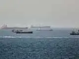 دست و پا زدن آمریکا برای منصرف کردن ایران از اخذ عوارض تنگه هرمز