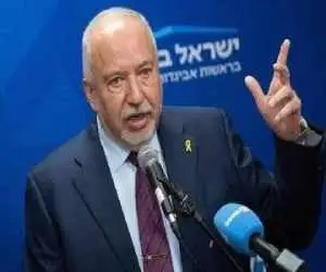لیبرمن: نتانیاهو در مورد برنامه هسته ای ایران دروغ می گوید