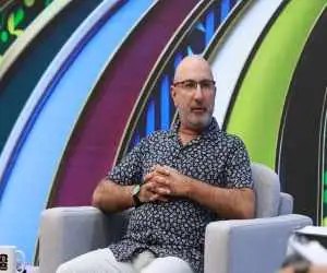 فوتبال یک زبان مشترک است اما من فوتبالی نیستم  -  ما تکنیک فوتبال را قربانیِ حاشیه های کردیم
