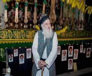 نقال 74 ساله: تنها مُرشد پرده خوانِ زنده منم -  شبیه خوان حسین(ع) و یزید: آن که هم اولیاء بخواند و هم اشقیاء ، انگشت شمار است