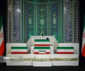 ویدیو  -  پایان مراسم ادای احترام مقامات خارجی به رهبر شهید