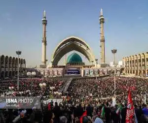 ویدیو  -  واکنش cnn به مراسم وداع با رهبر شهید انقلاب: مصلای تهران غرق در اشک و فریاد (انتقام) شد