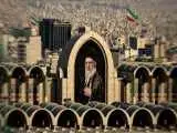 ماجرای جوانی 20 ساله که از تنگه هرمز به مصلی امام(ره) آمده  -  حال و هوای خیابان قنبرزاده به سمت مصلی امام خمینی(ره)