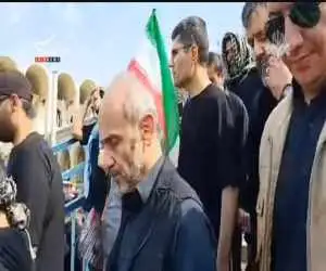 حضور رئیس صداوسیما در مراسم وداع با رهبر شهید و خانواده ایشان  -  ویدئو