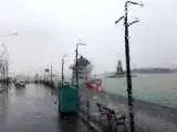 بارش شدید باران خیاباهای استانبول را به رودخانه خروشان تبدیل کرد!  + ویدیو