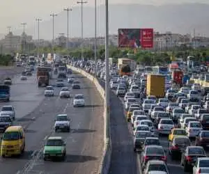 مازندران، البرز و اصفهان در صدر اعزام زائران به تهران  -  رئیس پلیس: سوخت گیری را به تهران موکول نکنید