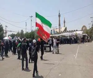 عشاق در وعده وداع