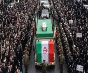 هر آنچه باید قبل از حضور در مراسم بدرقه و تشییع رهبر شهید همراهتان باشد -  قبل از خروج از خانه این چک فهرست را مرور کنید -  10 وسیله  ضروری