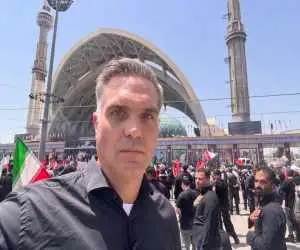 ویدیو  -  گزارش خبرنگار cnn از مراسم وداع با رهبر شهید انقلاب در تهران