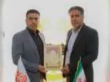 سرمربی لیگ یکی، پاداش صعود به لیگ برتر را گرفت