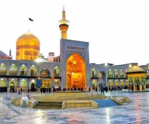 ویدیو  -   آماده سازی حرم مطهر امام رضا (ع) برای در آغوش کشیدن رهبر شهید انقلاب