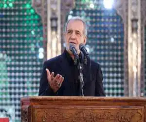 ویدیو  -  رئیس جمهور: گویاتر از همه حرف ها رفتار مردم عزیز ما در تشییع رهبر عزیزمان است