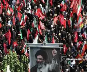 واکنش خبرنگار ضد ایرانی کانال 15 اسرائیل به تشییع رهبر شهید انقلاب