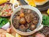 بوی قورمه سبزی نذری و عطر ارادت؛ سفره ای در سوگ رهبر شهید + دستور کامل پخت برای 100 نفر