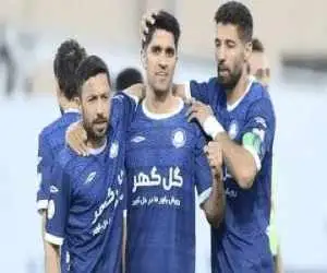هافبک گل گهر در آستانه پیوستن به پرسپولیس