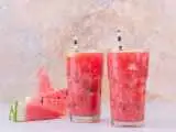 بهترین نوشیدنی طبیعی روزهای داغ؛ کم کالری و مناسب برای کاهش وزن