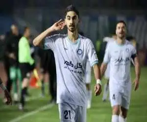 تصویر  -  مهاجم سابق استقلال به پرسپولیس پیوست