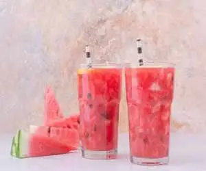 بهترین نوشیدنی طبیعی روزهای داغ؛ کم کالری و مناسب برای کاهش وزن