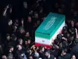 ویدیو  -  پیکر رهبر شهید امت با بالگرد به حرم مطهر منتقل می شود