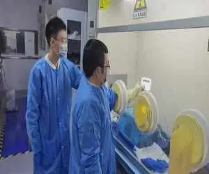 ساخت باتری که هزاران سال عمر می کند + عکس