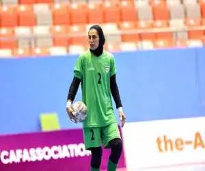 ادعای کلاهبرداری میلیاردی از ملی پوش فوتسال زنان  -  پولم را گرفتند و ماشینی در کار نیست!