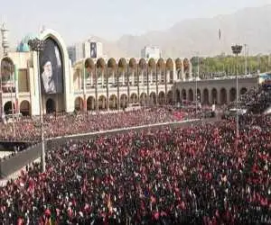 رهبر انقلاب در مصلی حضور داشتند؟  -  این ویدئو را ببینید