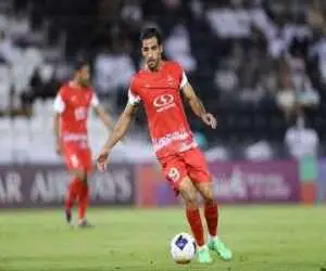 ستاره سابق پرسپولیس در انتظار بازگشت به جمع سرخپوشان