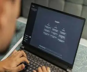 اوپن ای آی عقب نشینی کرد  -  بازگشت قابلیت های حذف شده به chatgpt دسکتاپ