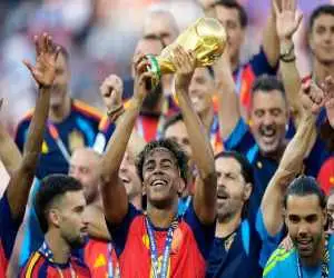 چرا فینال جام جهانی سیاسی شد؟