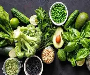 آقایان این سبزی را بیشتر بخورند؛ خانم ها سراغ این یکی سبزی بروند