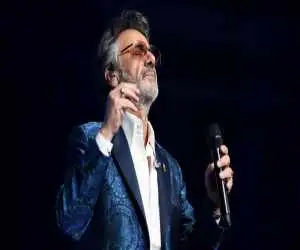 پیام اندوه معین برای اکبر عبدی  -  ببینید