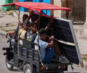 سه چرخه های خورشیدی؛ راه حل  کوبایی ها برای مشکل سوخت و تحریم!