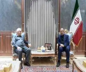 مذاکره رئیس سازمان الحشد الشعبی با سفیر ایران در بغداد درمورد حملات اخیر آمریکا