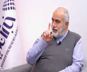 حسام الدین آشنا پرده از سه گفتمان مسلط در ایران برداشت؛ چرا نه حداکثری ها پیروزند و نه حداقلی ها؟  -  نه جنگ بی پایان، نه توافق بی ضمانت؛ راه آشنا چیست؟