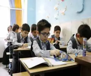 تغذیه رایگان جای شیر مدارس را گرفت  -  انتخاب 4 قلم ماده غذایی  -  نحوه توزیع هنگام تعطیلی مدارس