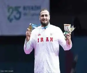 فردین هدایتی: مثل حسن هم روی تشک می درخشم و هم در اخلاق