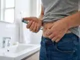 مهم ترین توصیه حفظ کاهش وزن بعد از مصرف آمپول های لاغری  -  مناسب ترین عدد برای کاهش وزن ماندگار در هفته چیست؟