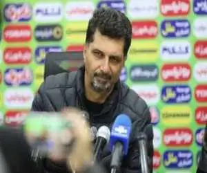 حسینی: پرسپولیس هیچ مذاکره ای با من نداشت
