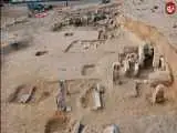 کشف طلسم های سوسکی و مجسمه های سنگی در یک قبرستان + عکس