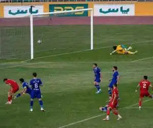 به این پرسپولیسی تذکر دادم ادبیاتش را درست کند  -  بزرگتر از رضاییان هم رفته اتفاقی نیفتاده است