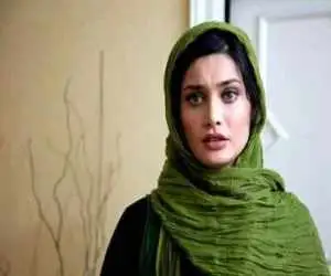 تصویر  -  استایل گنگ و متفاوت تینا آخوندتبار در 39 سالگی