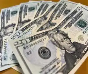 کشف 1700 برگ 100 دلاری تقلبی