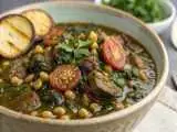 تا حالا قورمه سبزی رشتی خورده اید؟