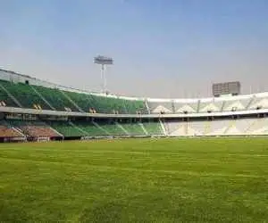 واکنش سازمان لیگ به قهرمانی استقلال - زمان آماده سازی ورزشگاه آزادی مشخص شد