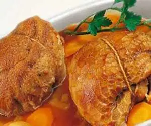 درست کردن کله گیپا یزدی؛ غذایی که برای درمان کم خونی مفید است