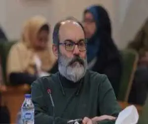 سینماگر ما حوزه نظری را قبول ندارد -  حوزه نظری با تحقیر به سینما نگاه می کند