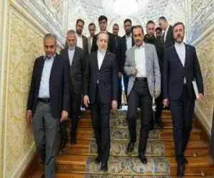 آخرین نفس های دیپلماسی  -  آیا سفر عاصم منیر بن بست مذاکرات ایران و آمریکا را می شکند؟  -  دورنمای روشنی برای پایان جنگ وجود ندارد
